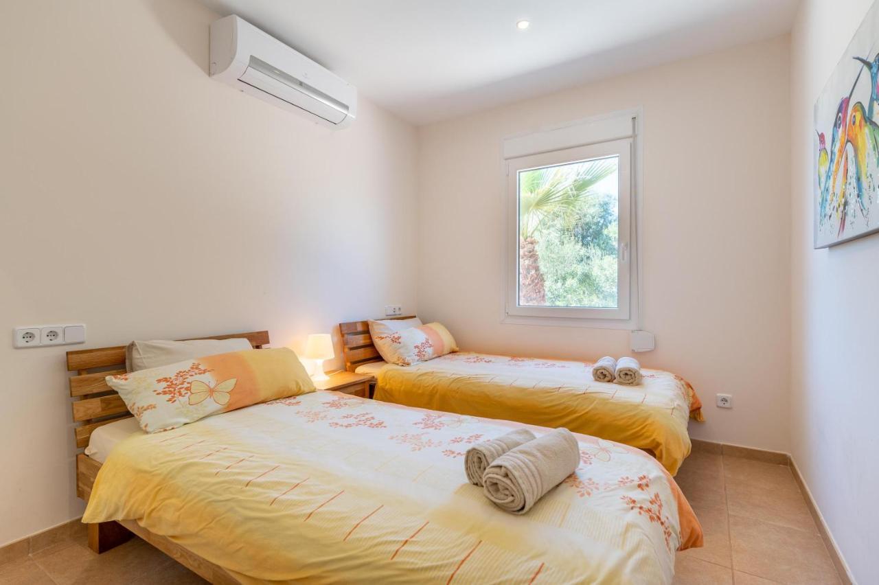 Casa Antonio Villa Cala Llombards ภายนอก รูปภาพ